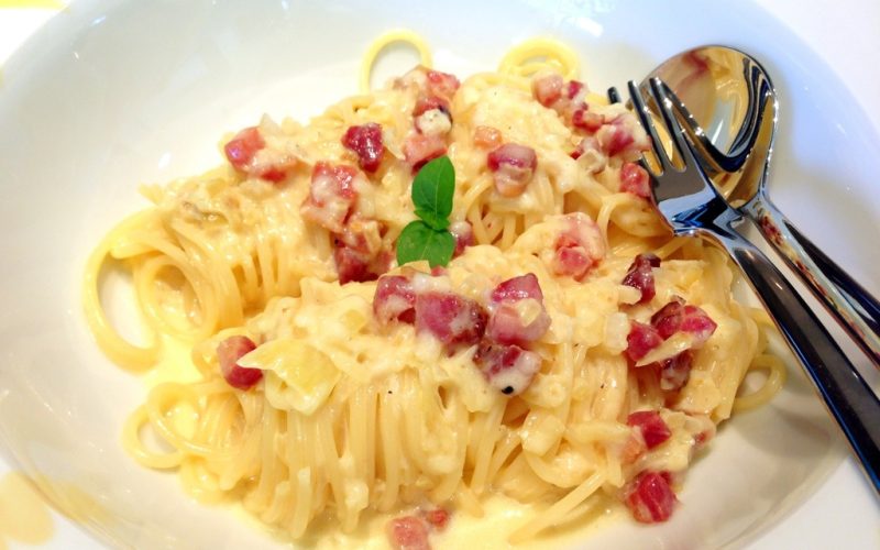 Macarrão à Carbonara